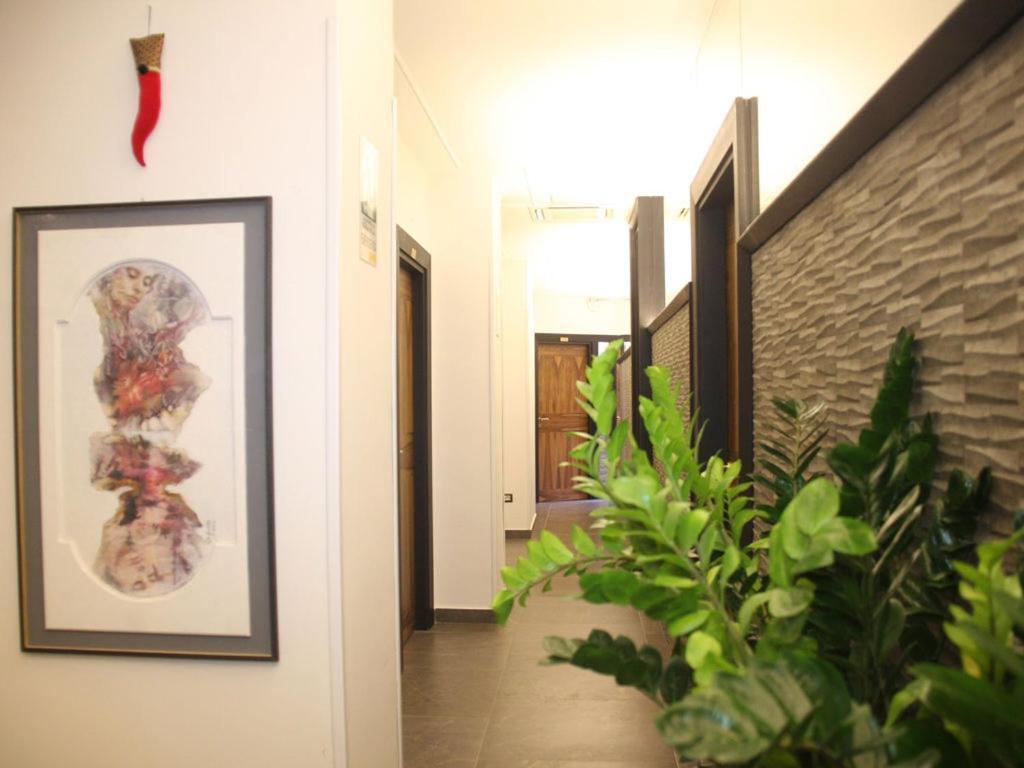 Boutique Hotel Piazza Carita เนเปิลส์ ภายนอก รูปภาพ